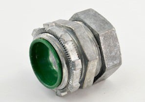 Connector, Compression, Zinc Die Cast, 105 Degree C Insulated Throat, Size 1 Inch