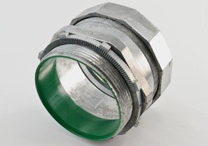 Connector, Compression, Zinc Die Cast, 105 Degree C Insulated Throat, Size 3 1/2 Inch
