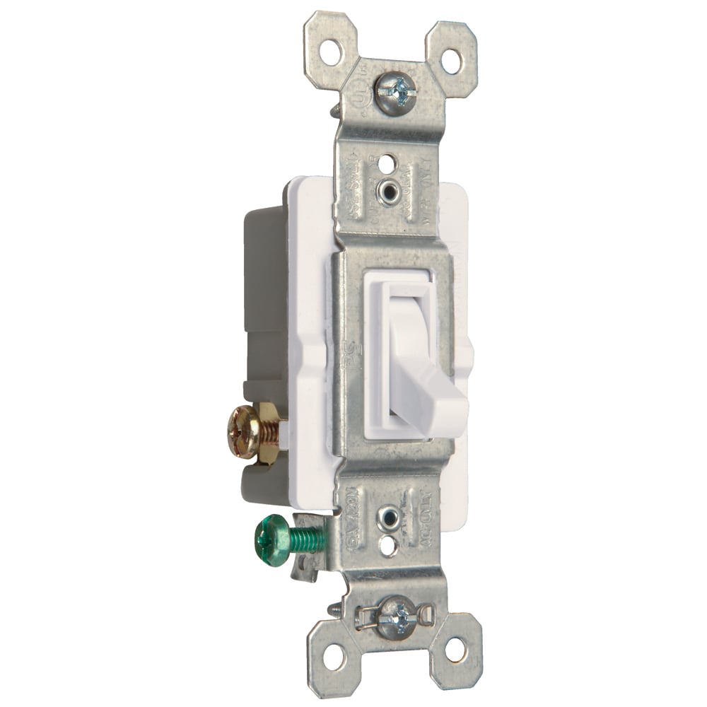 663SWG 15 Amp,120V Trademaster Self-Grounding|3-Way Toggle Switch, White