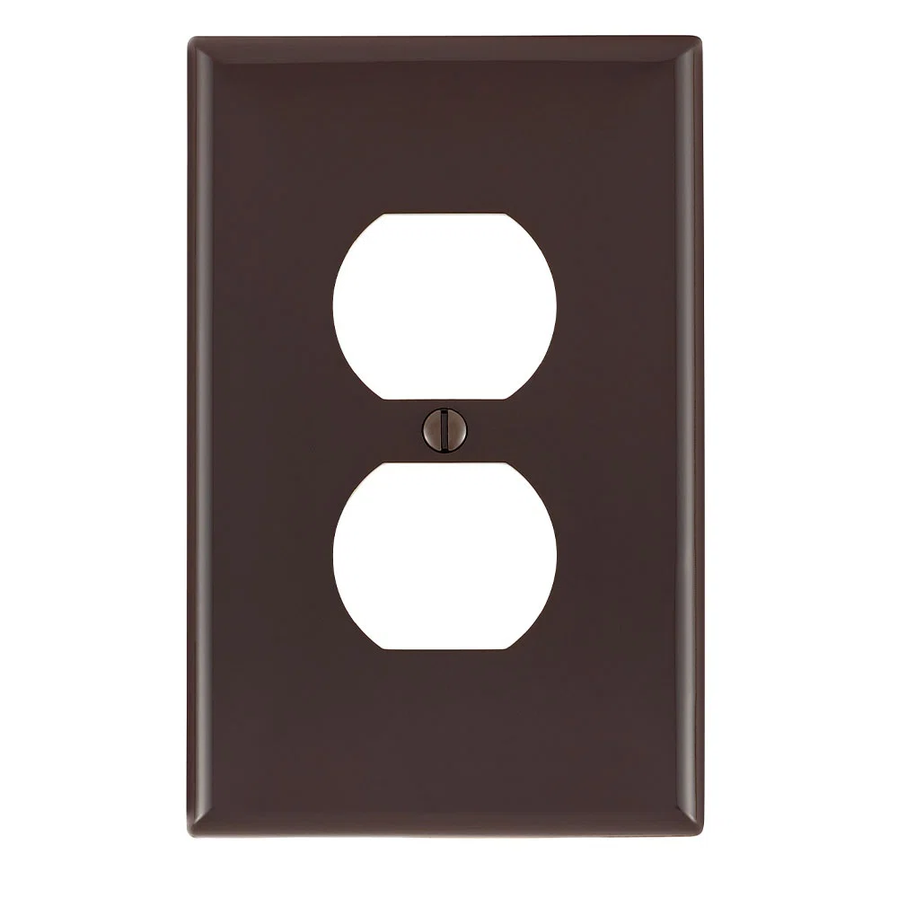 Leviton_PJ8.jpg