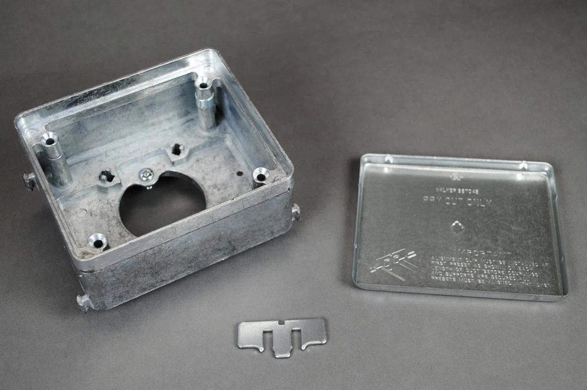 Wiremold_4230_1.jpg