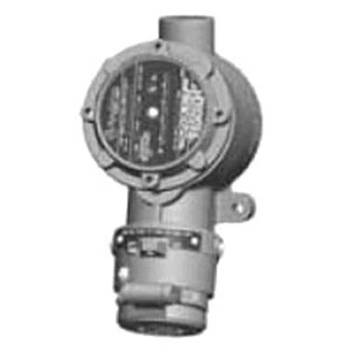 Appleton_FSQC3430.jpg