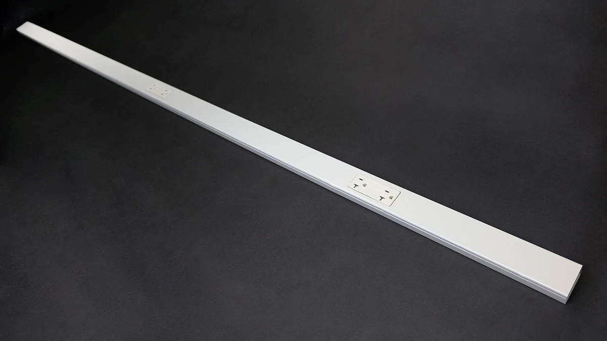 Wiremold_24S7224GBA99IV.jpg