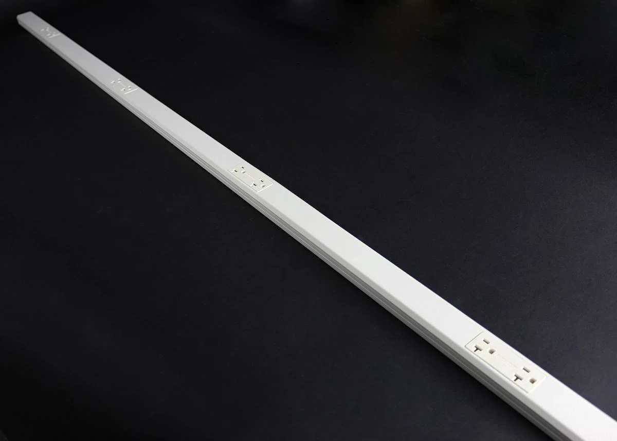 Wiremold_NM24GB618.jpg
